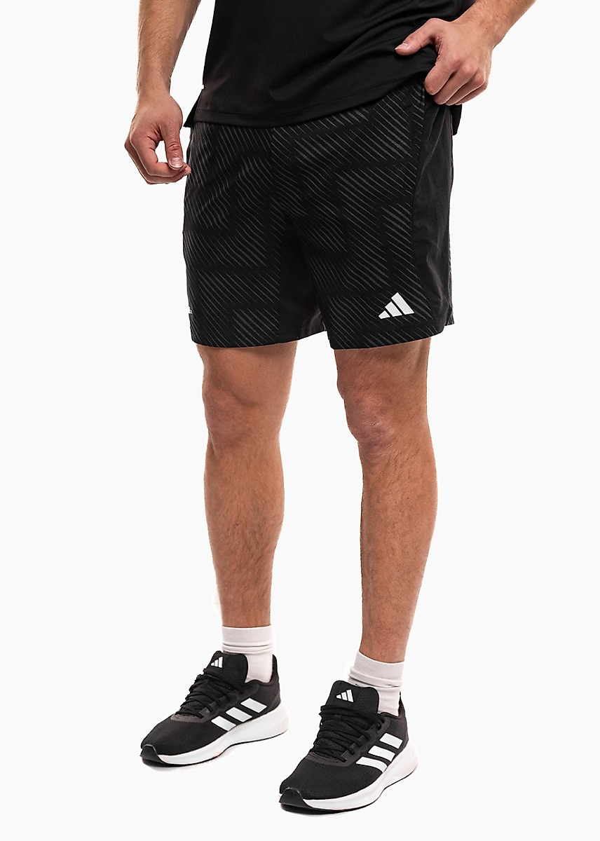 Heren shorts adidas Tech Intensity Aop zwart KB3123