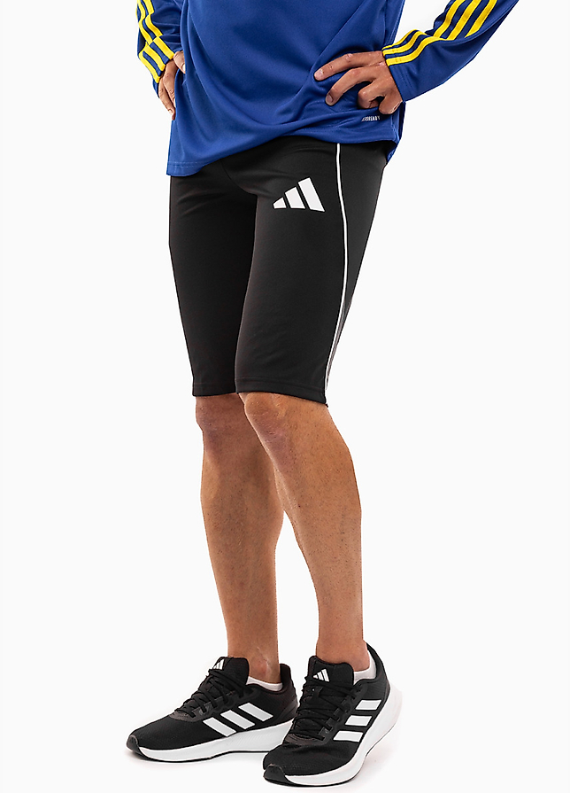 adidas Herenshort Tiro 25 Competition 1/2 IW0413 adidas Herenshort Tiro 25 Competition 1/2 IW0413